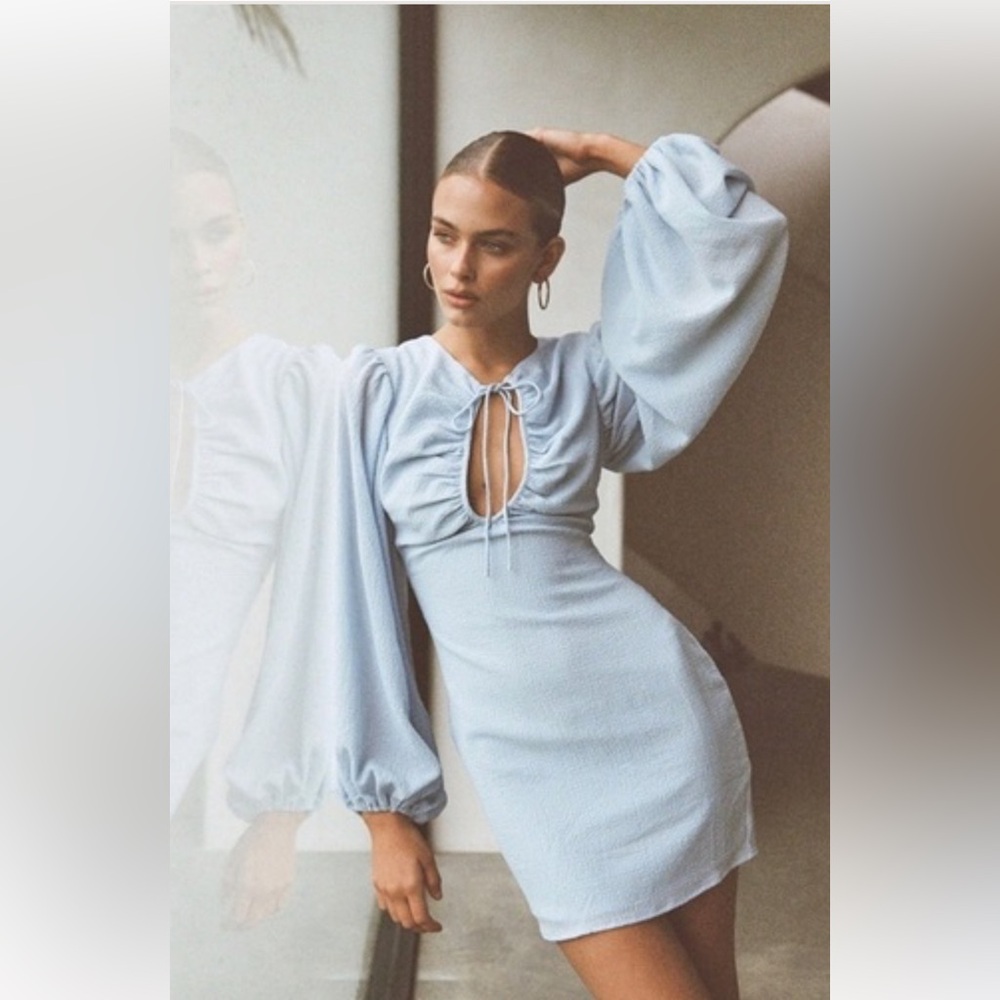 Sabo Skirt Azure Keyhole Dress